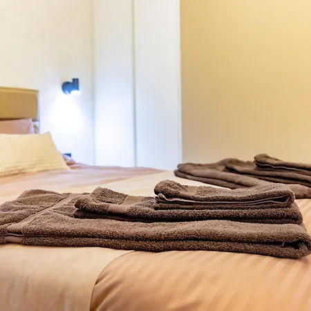 Polejanov Apartamento Razlog